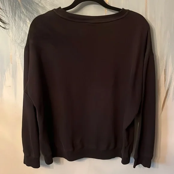 M-TV Music Television Sweatshirt Puff Paint Black White Bust 48” Vintage - Picture 4 of 4